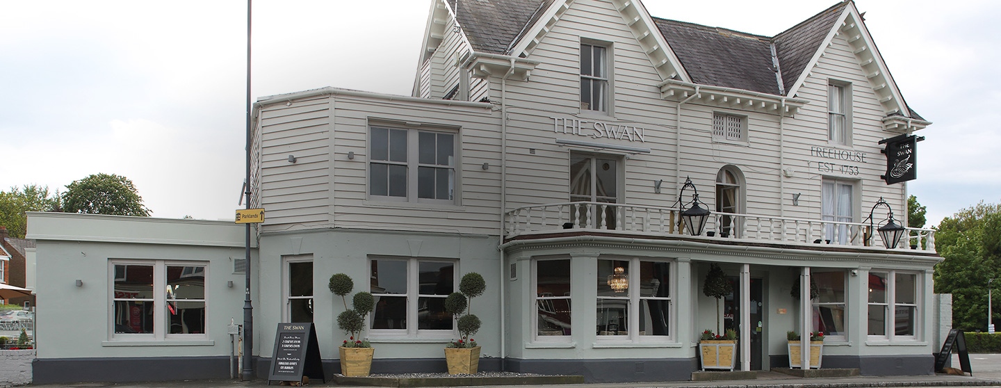 The Swan Restaurant & Pub, Woburn Sands Premium Country Pubs